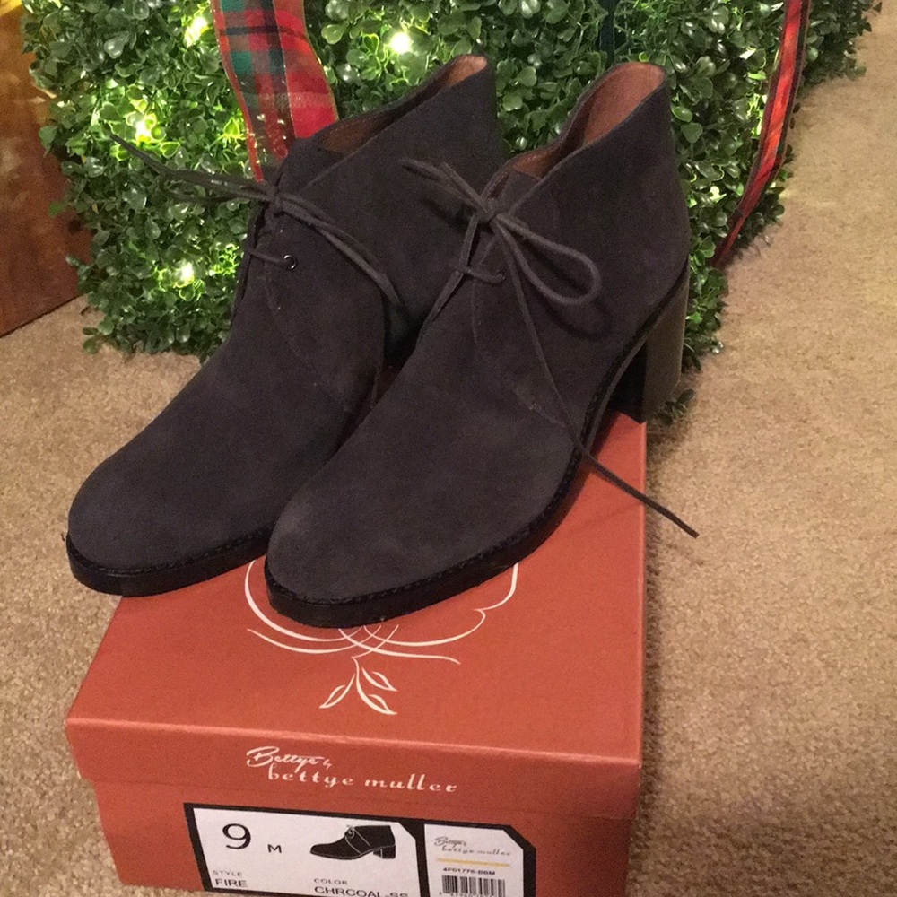 Bettye Muller charcoal gray lace block heel bootie